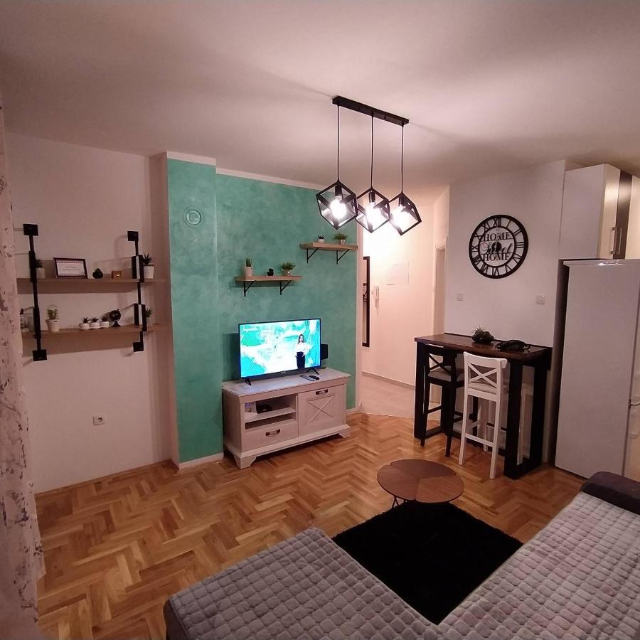 Daniris Apartman Novi Sad Ngoại thất bức ảnh